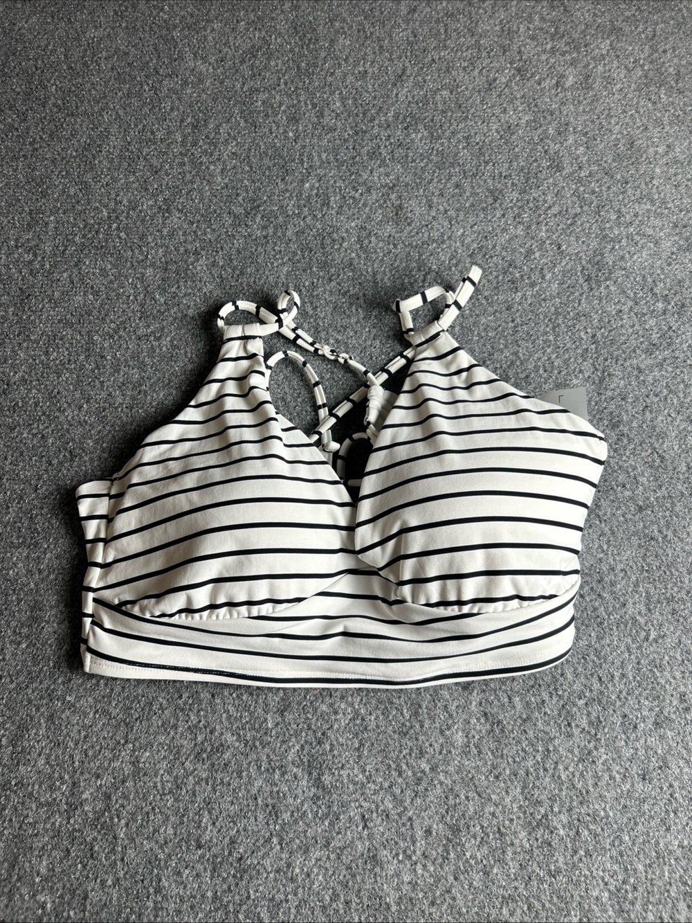 CALIA by Carrie Underwood White and Black Striped Bikini Top large 1540